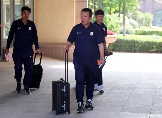 国产精久久一区二区三区