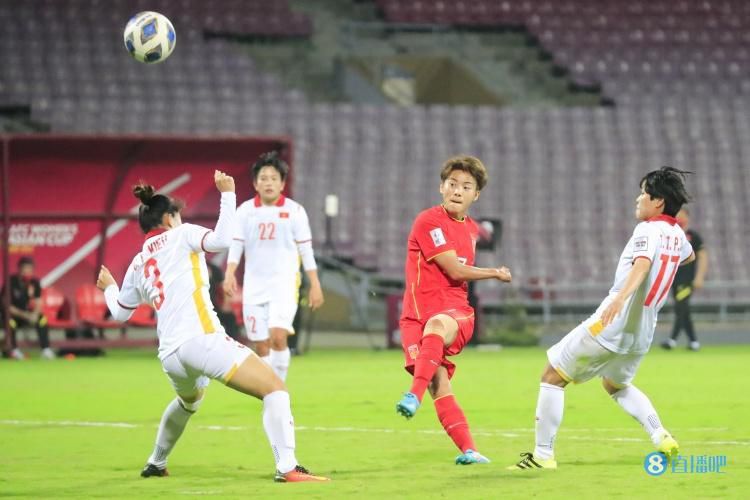 国产女乱淫真高清免费视频