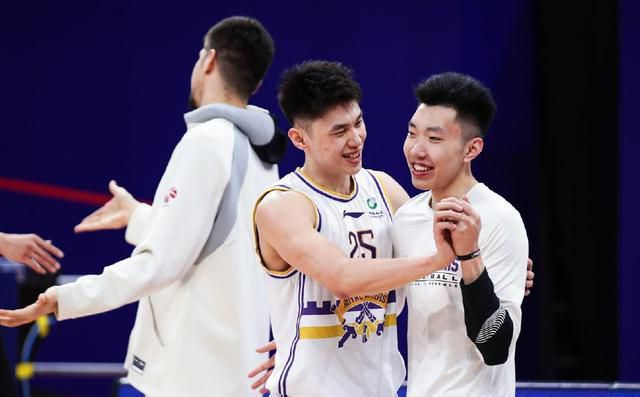大焦伊人